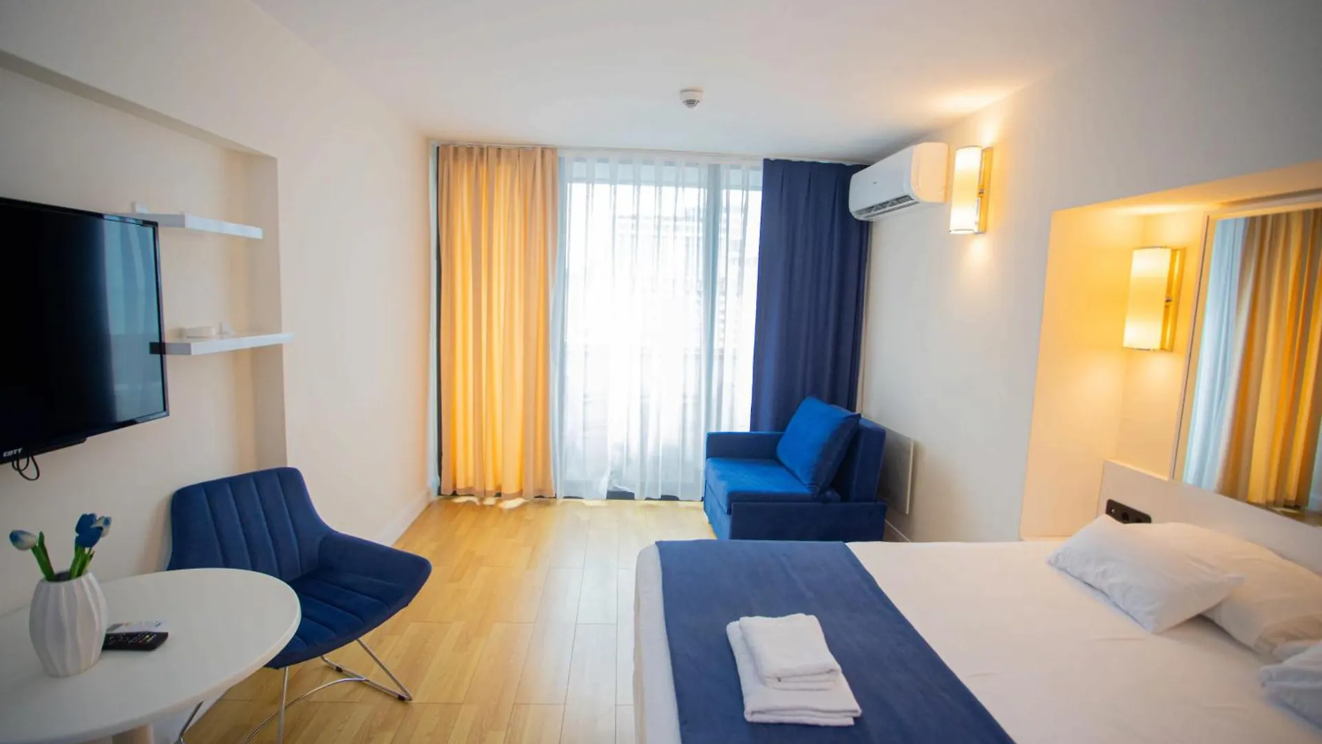 Orbi City C Block & Batumi Lägenhet